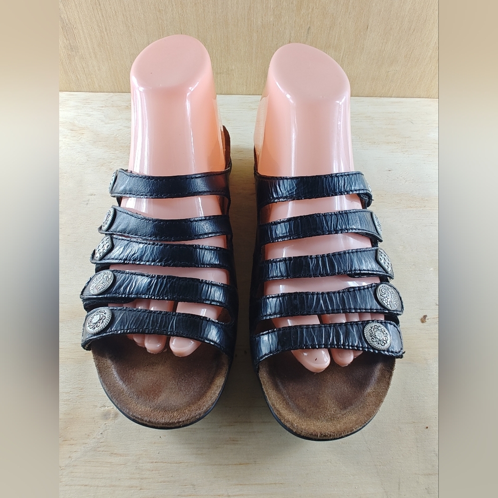 Dansko Janie metallic pewter strappy slide 39